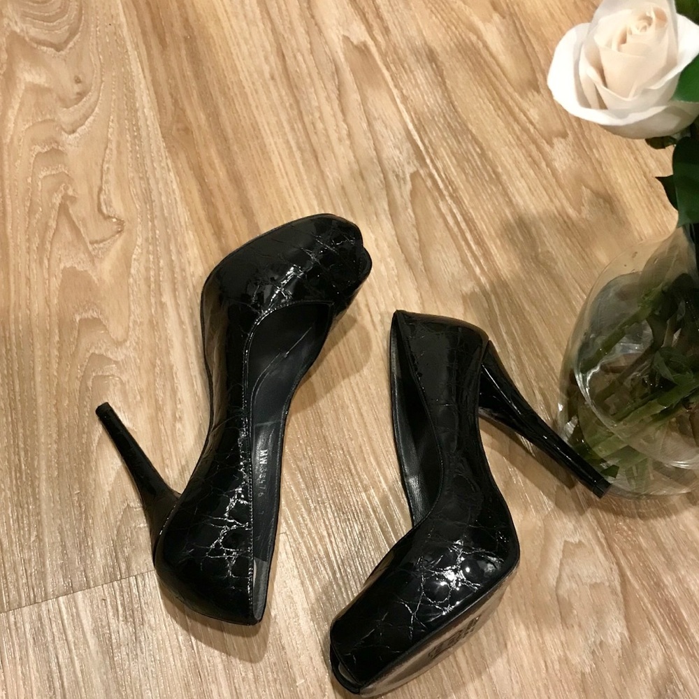 Stuart Weitzman Peep Toe Heels - image 2